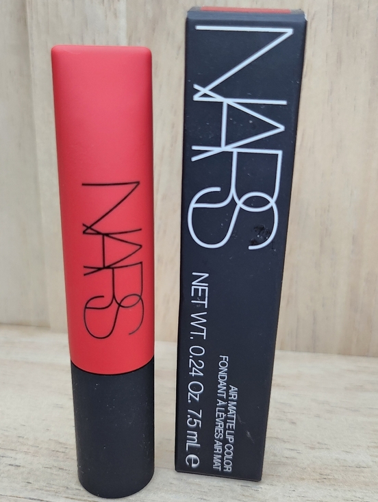 NARS Other - NARS Air Matte Lip Color in the shade Burlesque (385).